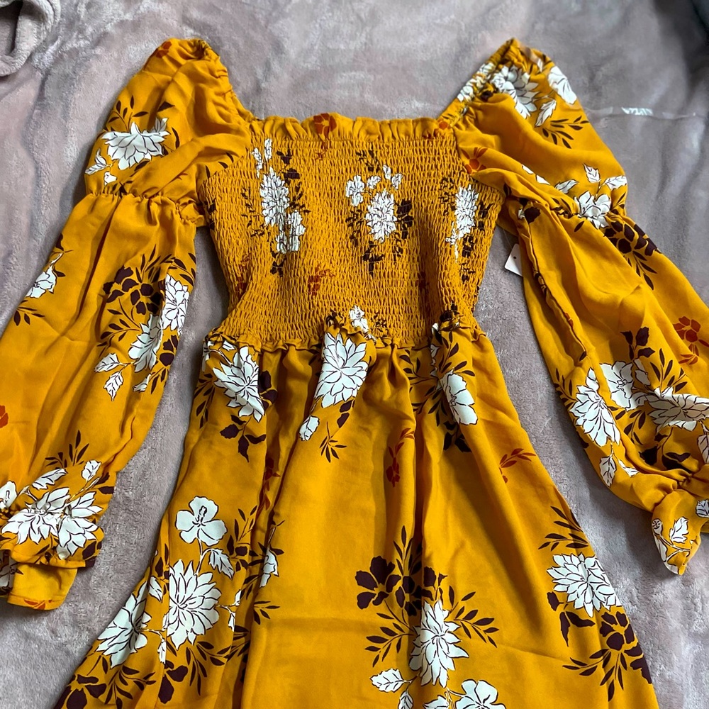 Fall fashion dress
